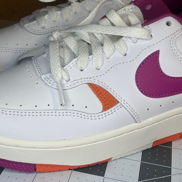 Nike
‘Gamma’
NWOT - Picture 10 of 16